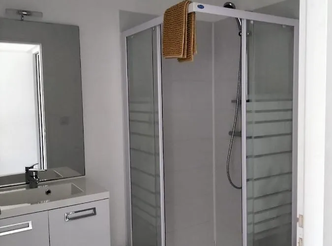 Apartamento 2 Sdb - 2 - 1 Lit D'appoint Enfants Montaigu-Vendee